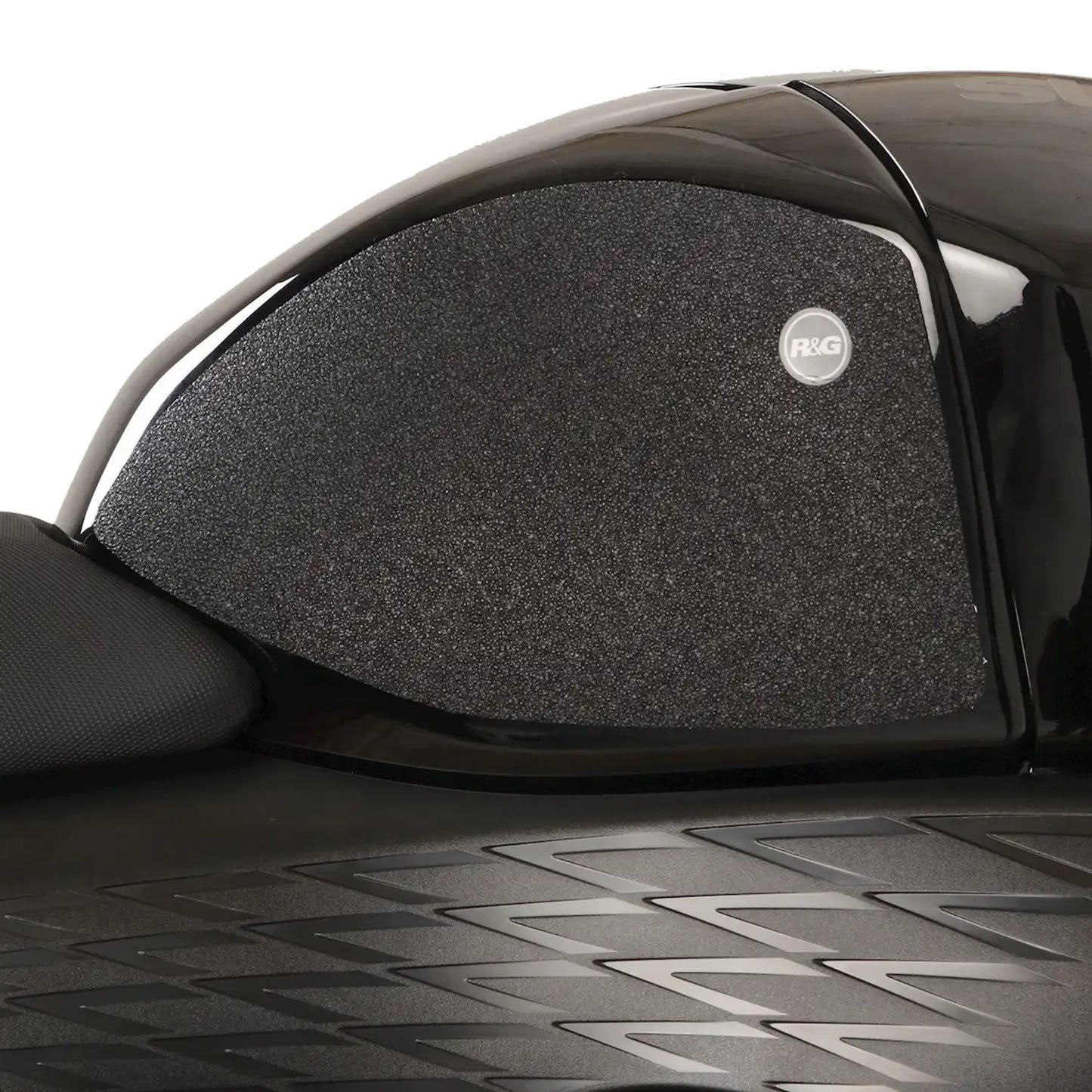R&G TANK TRACTION GRIPS FOR SUZUKI HAYABUSA GEN 3