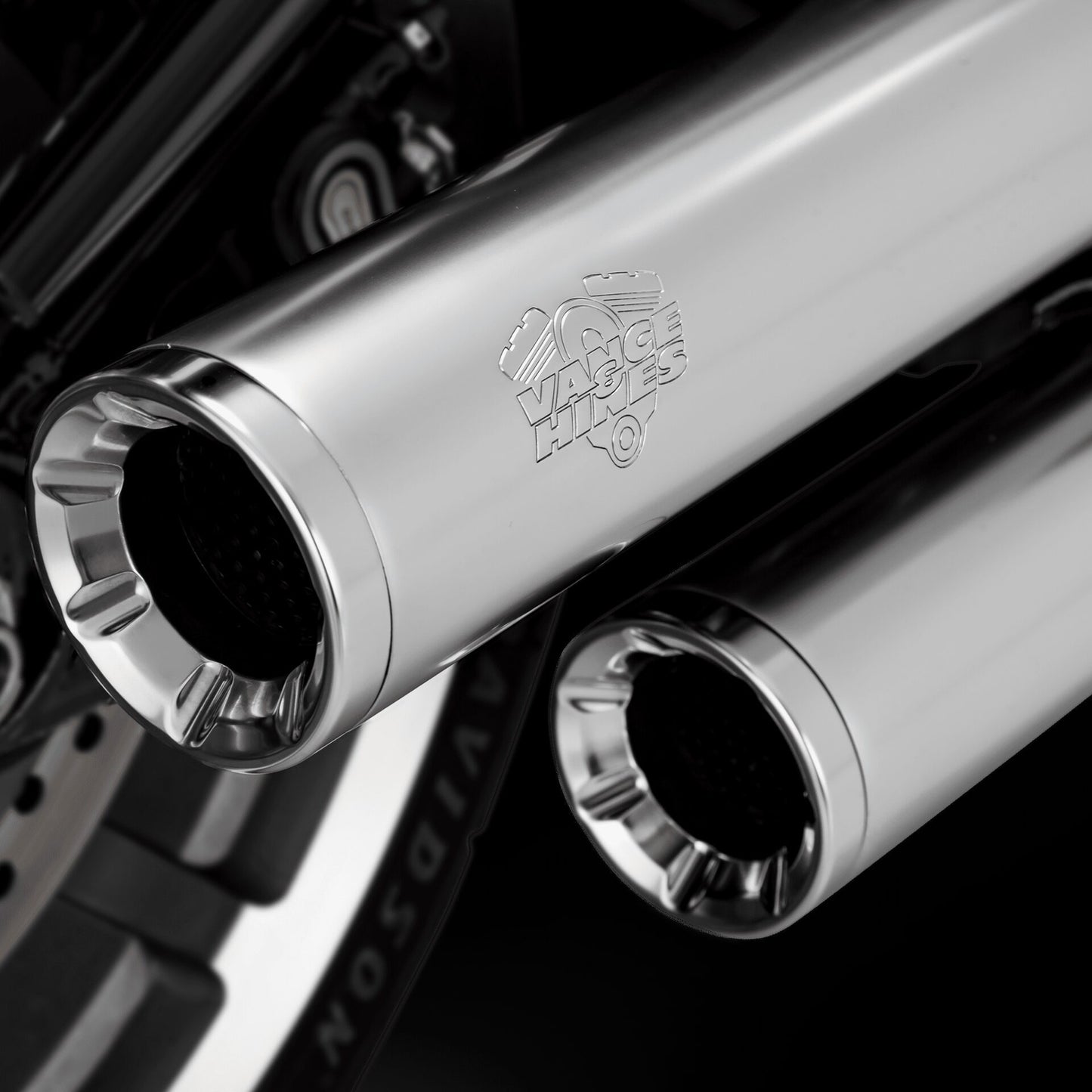 VANCE & HINES ELIMINATOR 300 SLIP-ONS SOFTAIL 2017-LATER (M8)