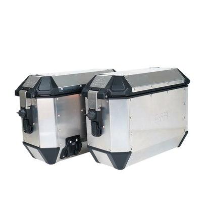 GIVI MONTE BIANCO SIDE CASES PAIR (MONOKEY, SILVER)