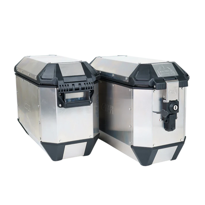 GIVI MONTE BIANCO SIDE CASES PAIR (MONOKEY, SILVER)
