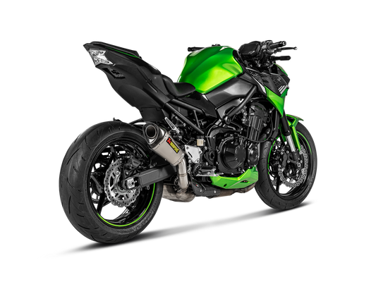 AKRAPOVIĆ SLIP-ON LINE CARBON FOR KAWASAKI Z900 (2020-2024)