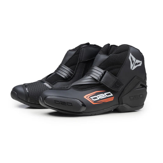 DSG GP-1 RIDING BOOTS BLACK RED