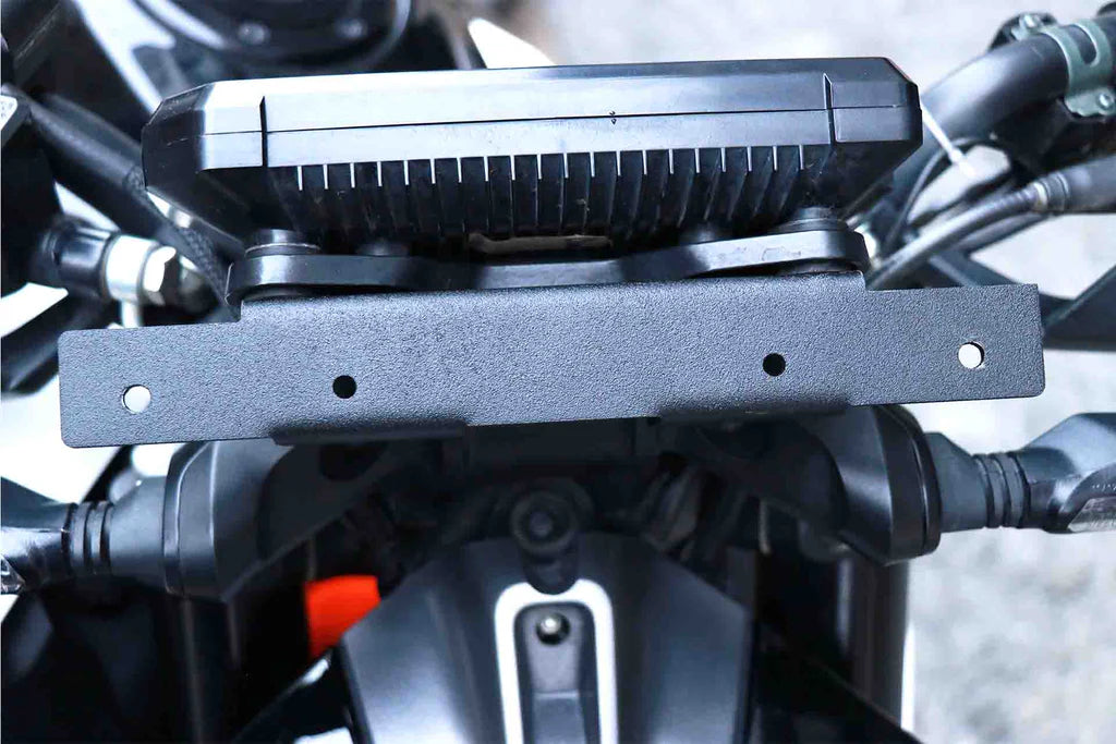 MADDOG MOUNT KTM DUKE 390 2017+ CLAMP FOR SCOUT AND SCOUT X