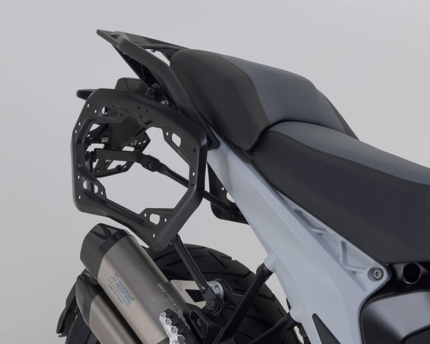 SW-MOTECH TRAX ADV SIDE CASE SYSTEM FOR BMW R 1300 GS – 37/37 L – BLACK