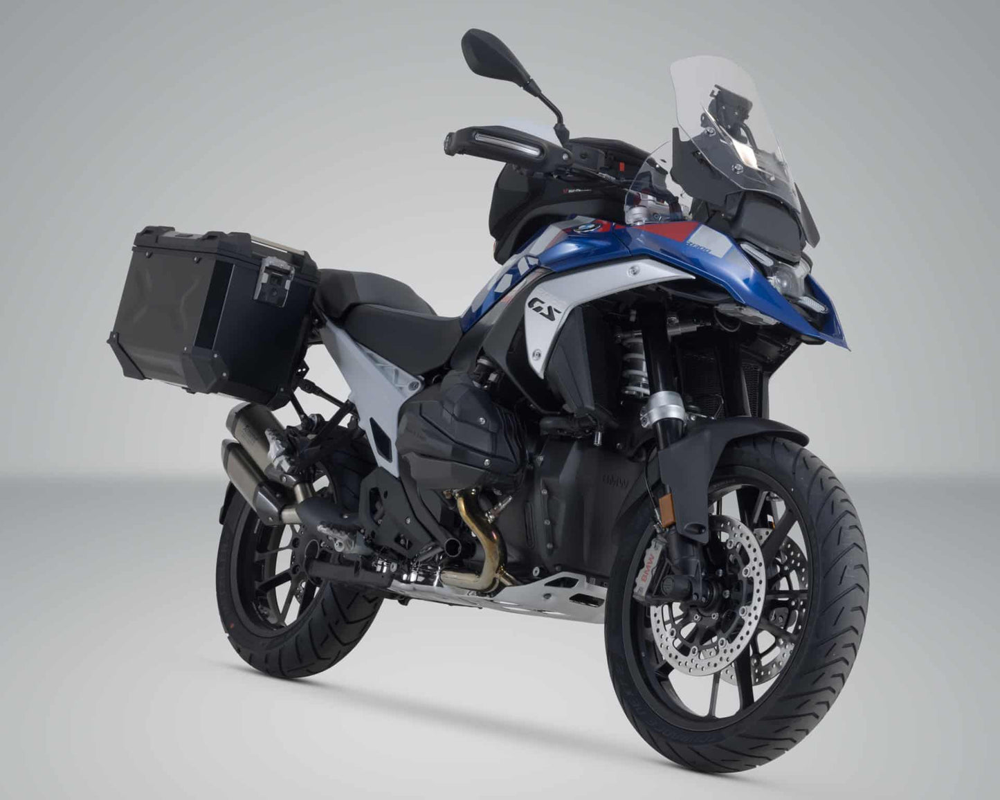 SW-MOTECH TRAX ADV SIDE CASE SYSTEM FOR BMW R 1300 GS – 37/37 L – BLACK